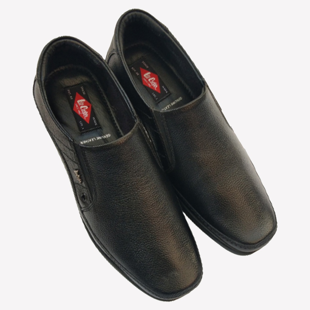 Lee cooper black shoes on sale price